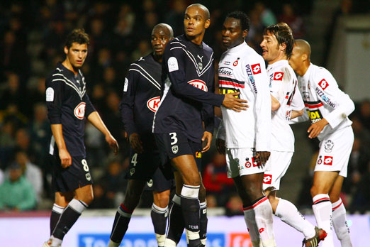 Onyekachi APAM avec ce maillot