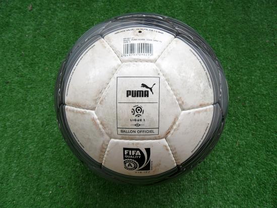 Ballon officiel PUMA ligue 1 2009-2010